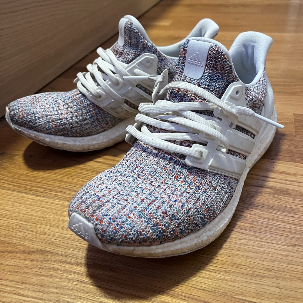 Men’s Adidas Ultraboost multicolor size 9